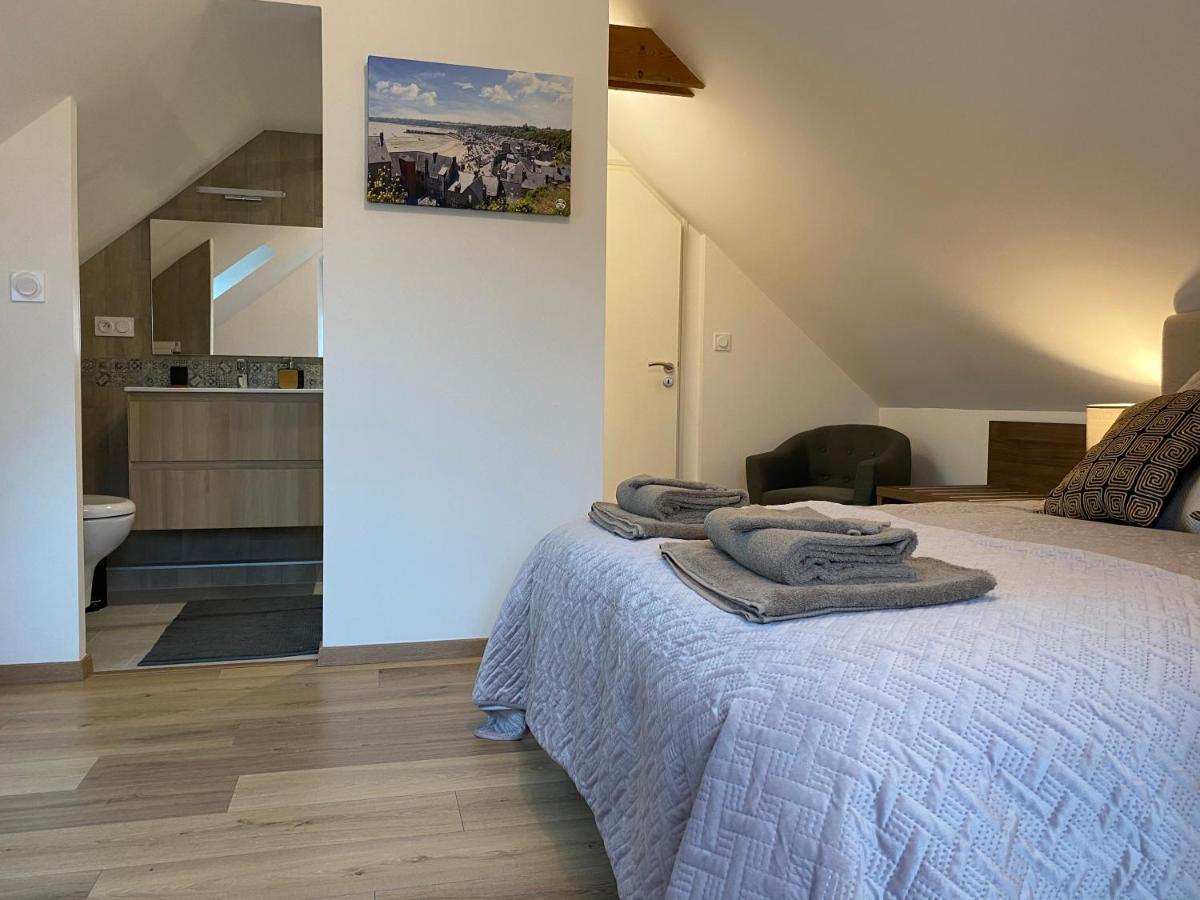 コルスル La Giendrotais Bed & Breakfast エクステリア 写真
