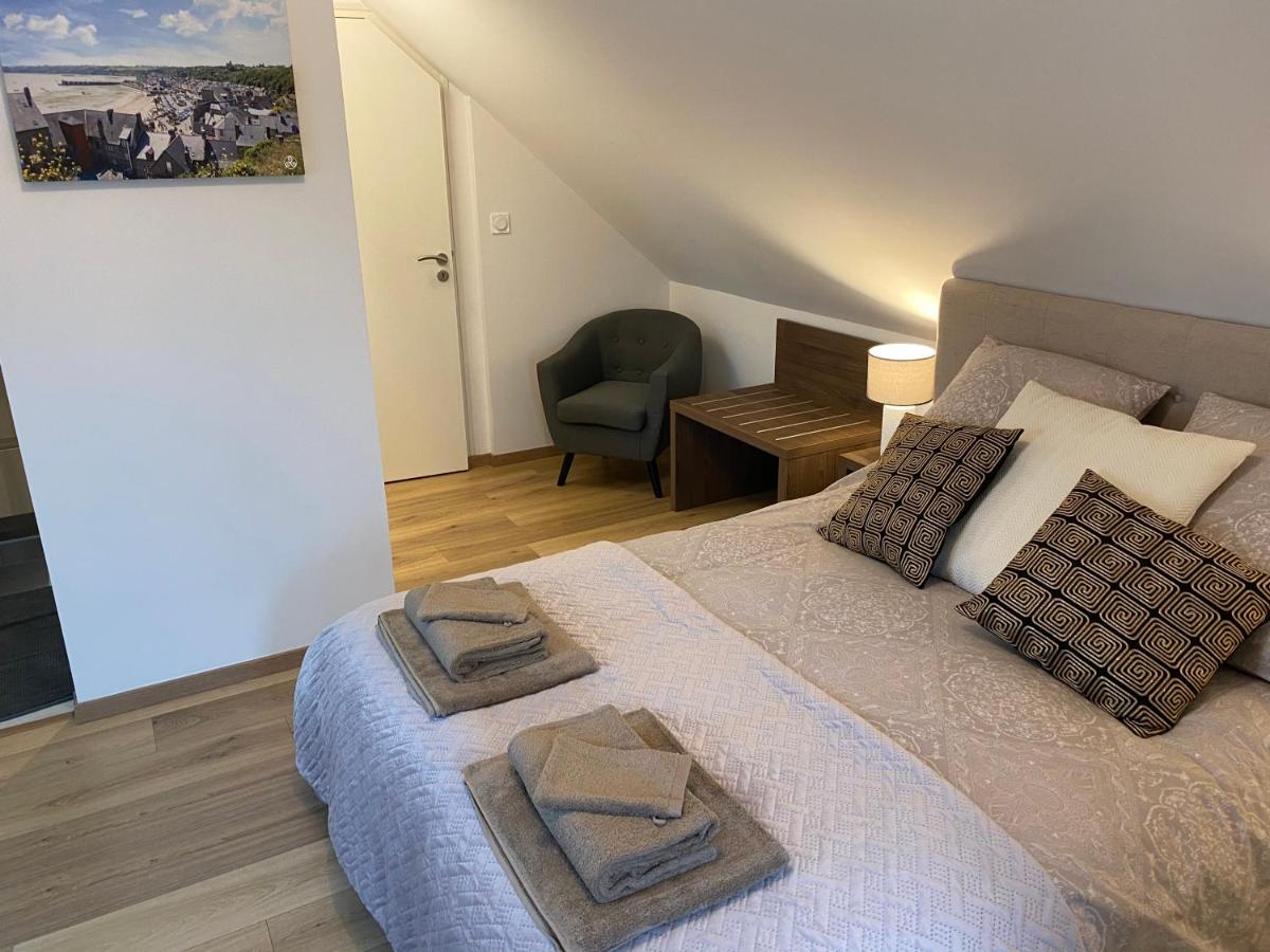コルスル La Giendrotais Bed & Breakfast エクステリア 写真